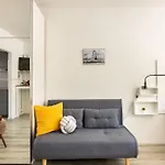 Cosy Apartment Near The Lake